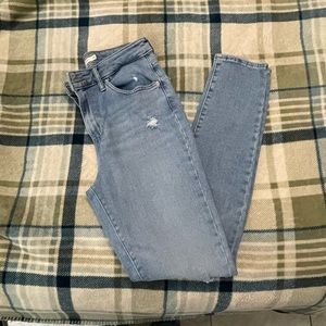 Levi’s woman’s 721 High Rise Skinny Jean - 29